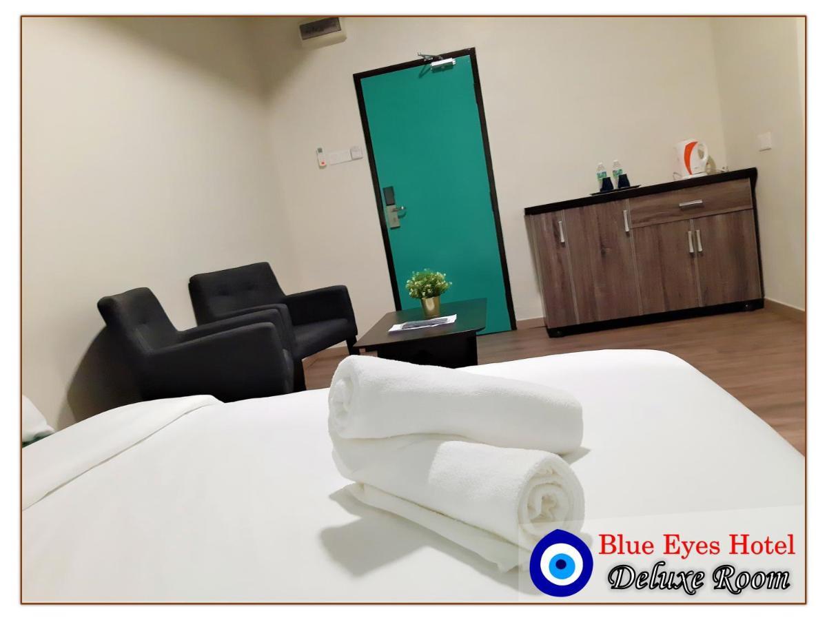 Blue Eyes Hotel เกอปาลา บาตัส ภายนอก รูปภาพ